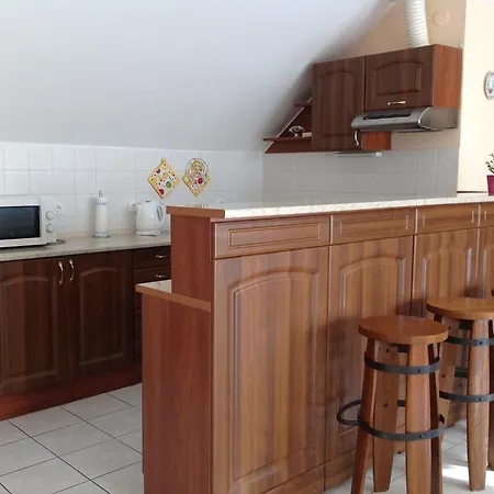 Attila Apartmanhaz Gæstehus 3*