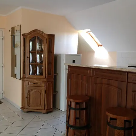招待所 Attila Apartmanhaz Hévíz