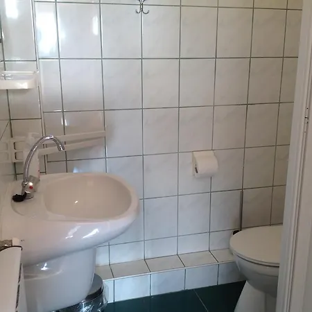 Attila Apartmanhaz Gæstehus Hévíz